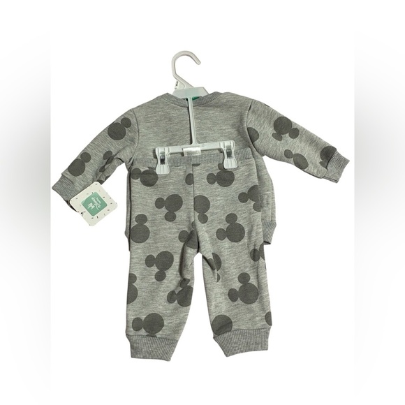 Disney Gray Mickey Mouse Set 0/3 months and A pillow sheet new - Picture 2 of 5